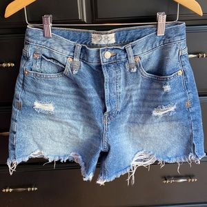 FREE PEOPLE Denim Cut-Off Jean Shorts Size 28